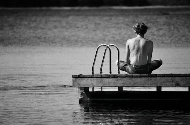 Black, white, and calm all over