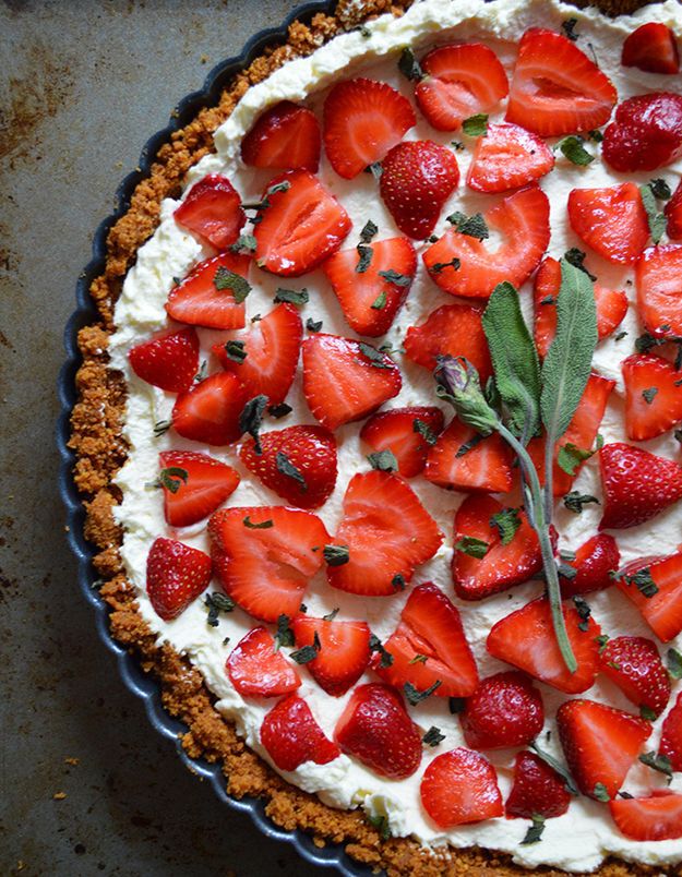 Strawberry sage mascarpone tart