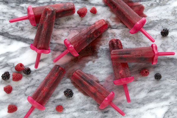 Mixed berry pinot popsicles