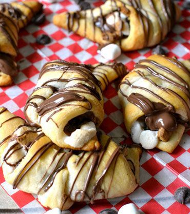 S’more crescent rolls