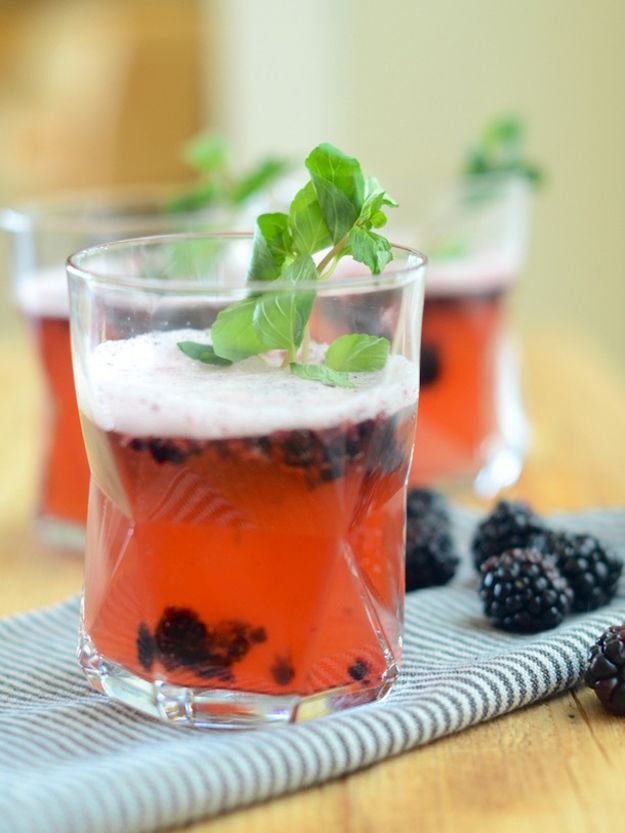 Blackberry-Lemon Shandy