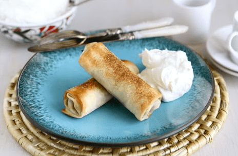 Apple pie egg rolls