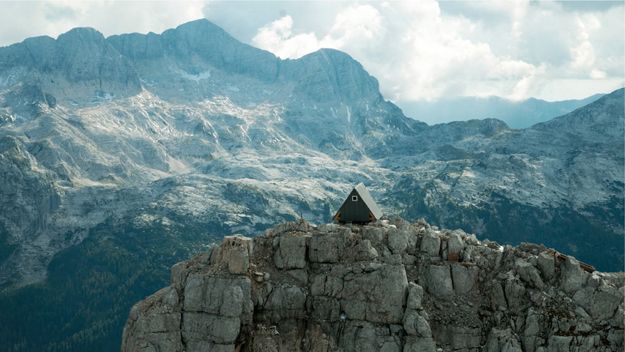 Bivacco Luca Vuerich: Friuli-Venezia Giulia, Italy