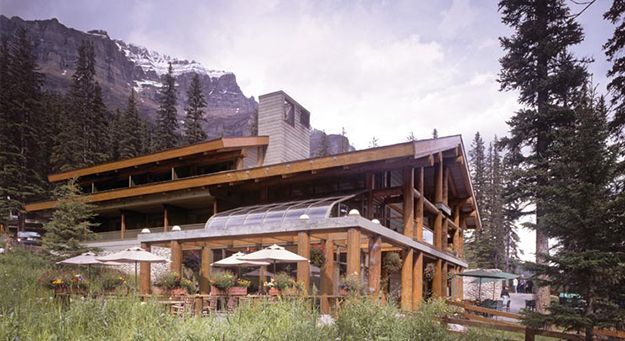 Moraine Lake Lodge