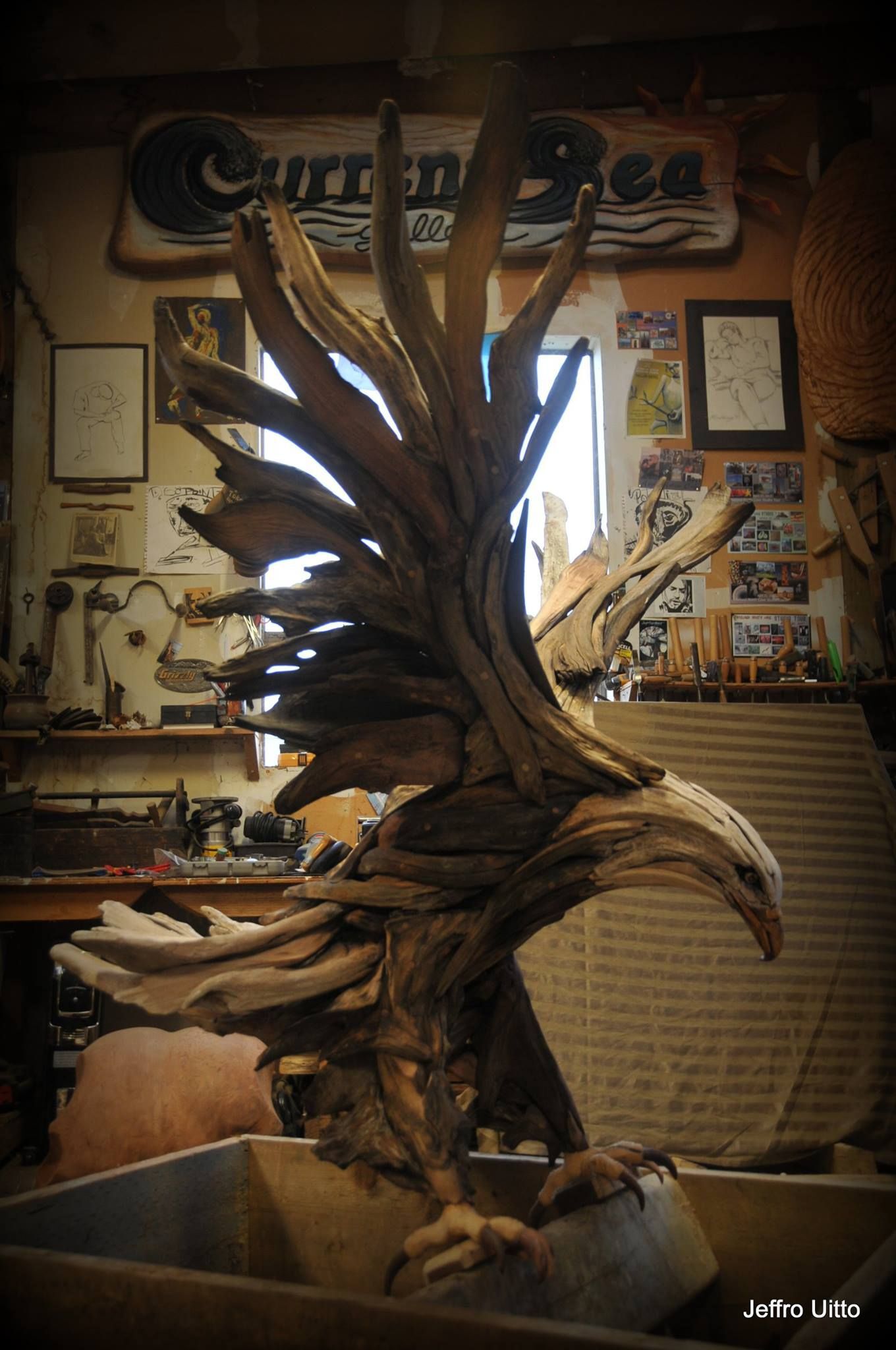 Driftwood Eagle