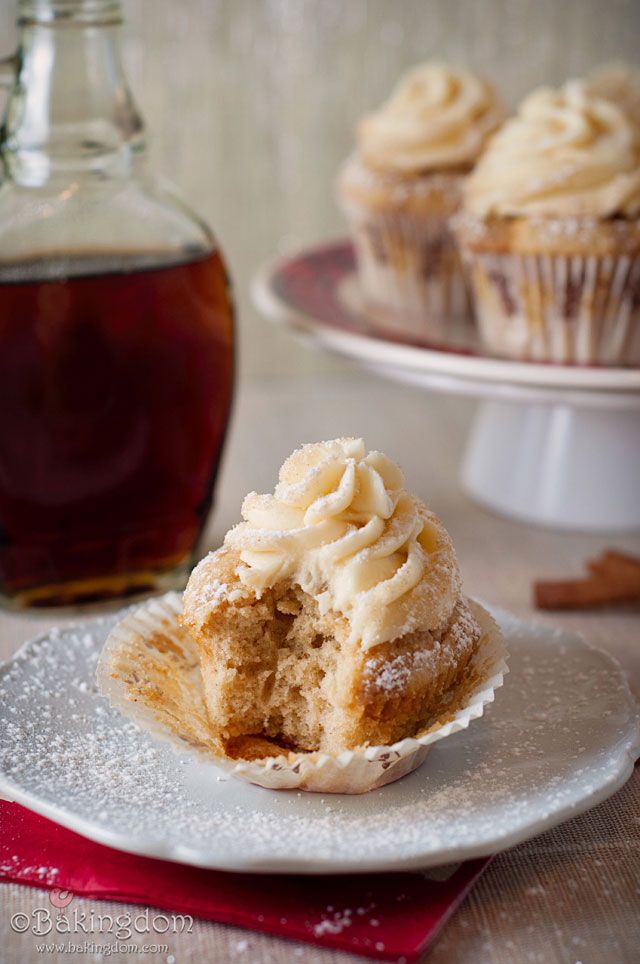 French Toast Cupcakes with Maple Buttercream