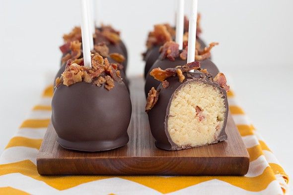 Maple Bacon Cake Pops