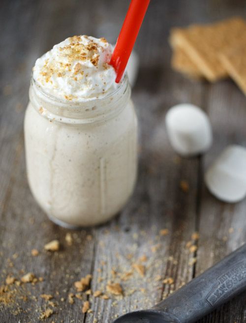 Toasted marshmallow milkshake