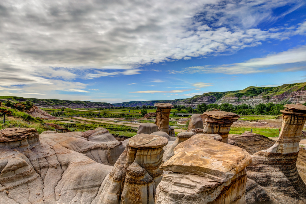 Hoodoos in Dinosaur Provincial Park, Drumheller, Alberta.