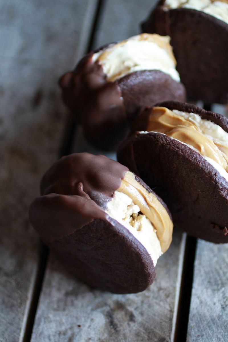 Chocolate Dipped Peanut Butter and Oreo Mocha Ice Cream Sandwiches
