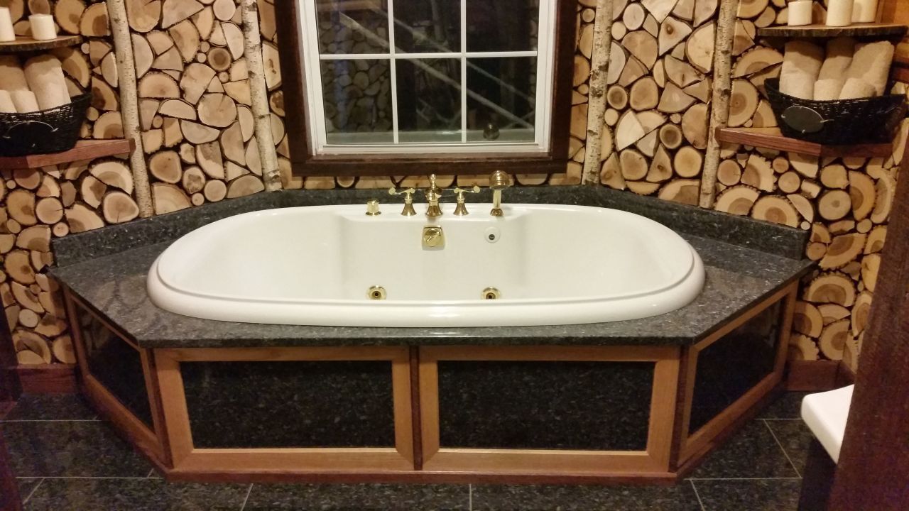 The treehouse bathroom.