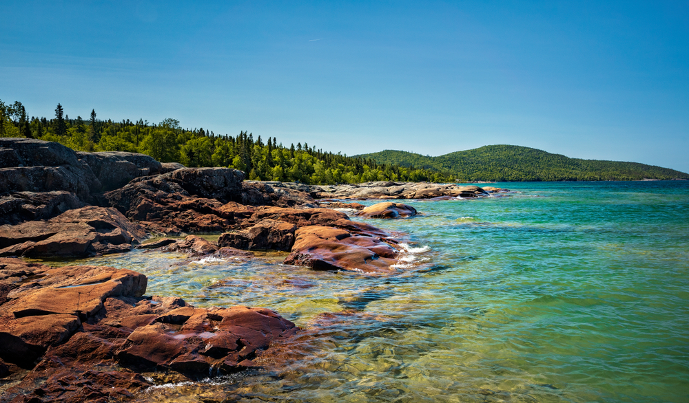 The rocky coast of Lake Superior in Neys Provincial Park, Ontario.