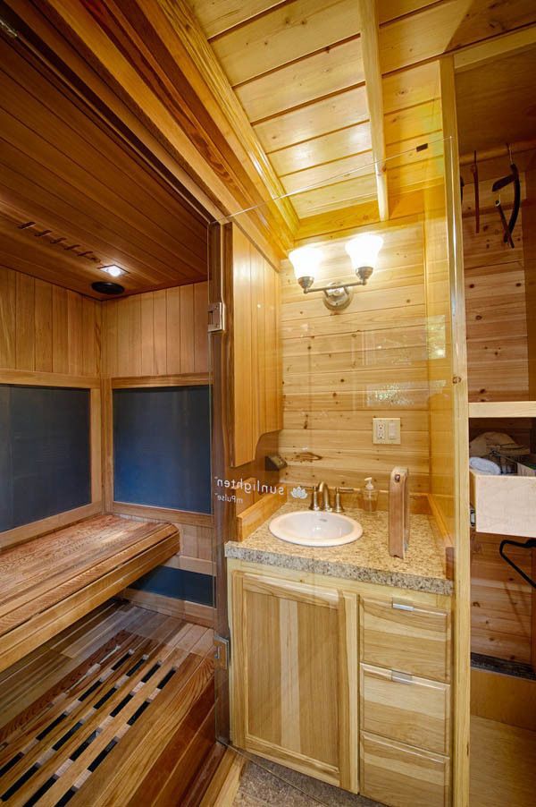 The two-person sauna in the tiny cabin.