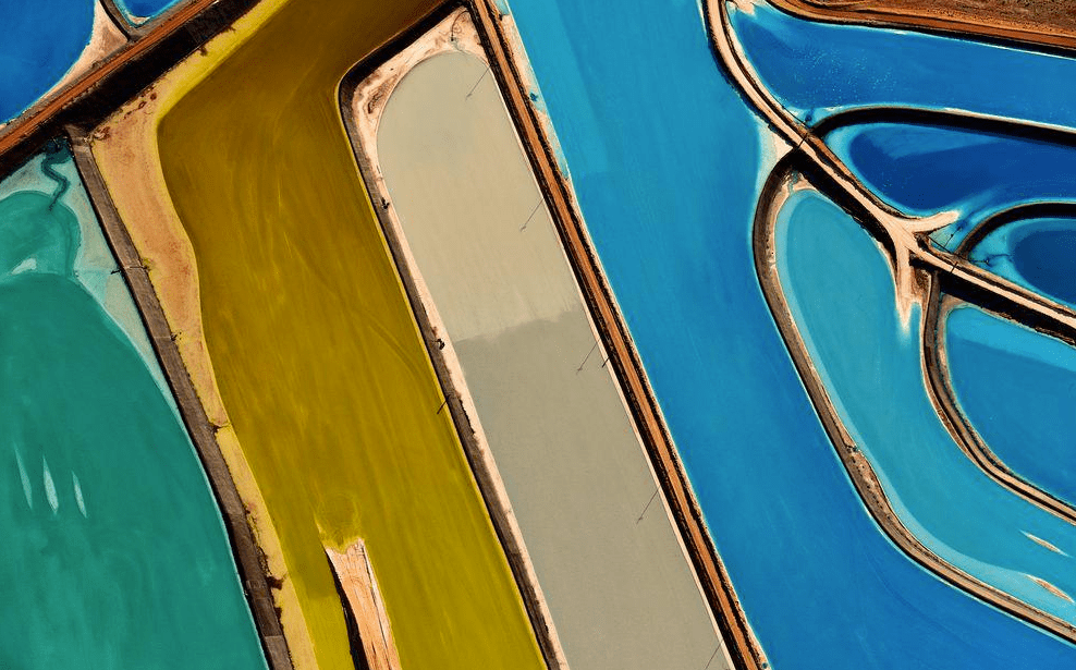 Colourful potash rivers