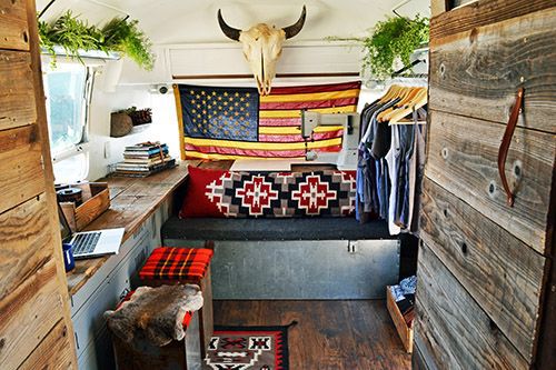 Living room/work area