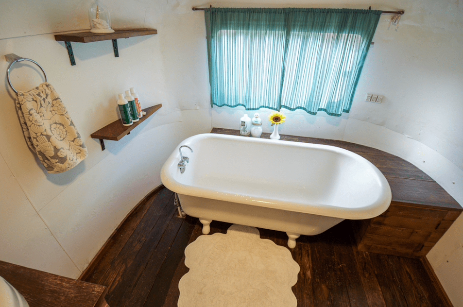 Airstream guesthouse