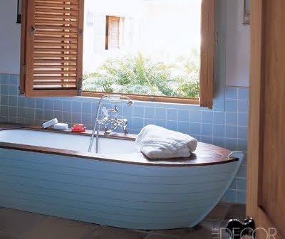 Bathtub boat
