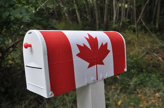 Canadian flag mailbox