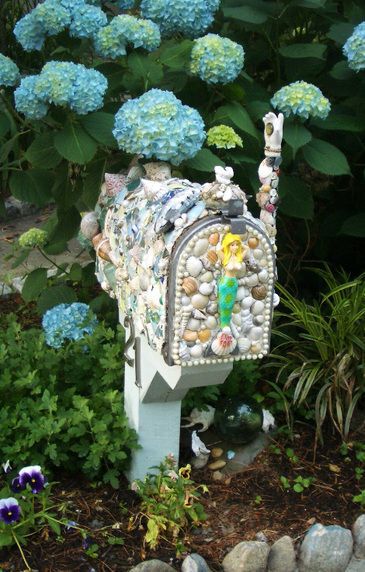 Shell mosaic mailbox