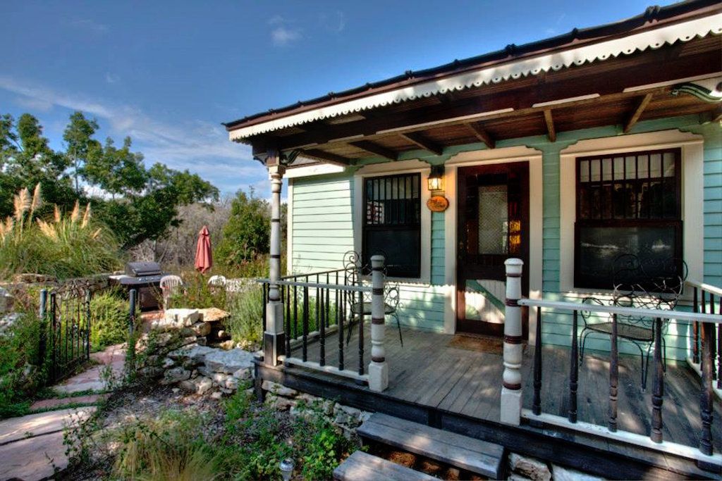 Canyon Lake cottage