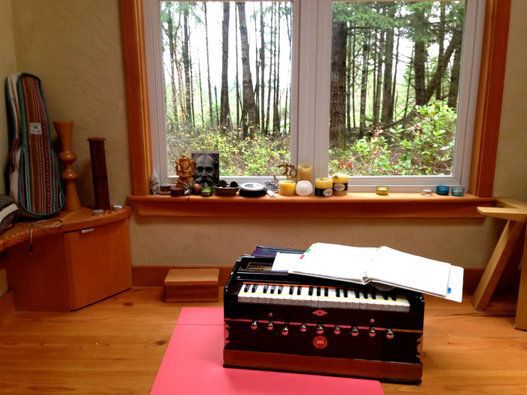 living room with accordion