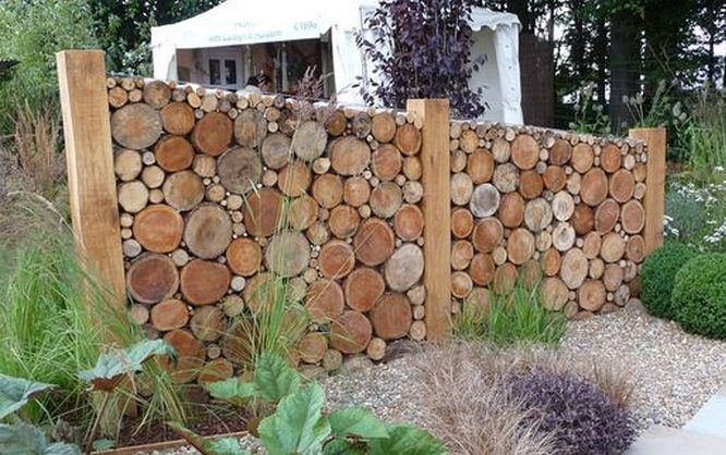 Cordwood fence
