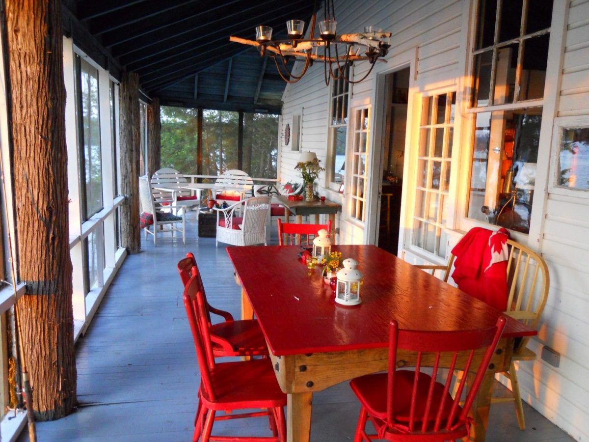 screened cottage porch