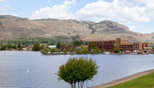 Osoyoos-Lake-British-Columbia