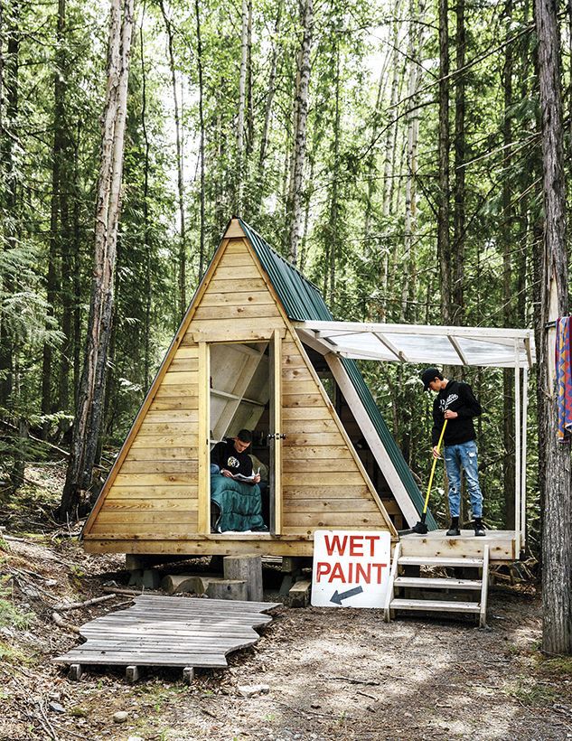 A-frame cabin with pop-up side