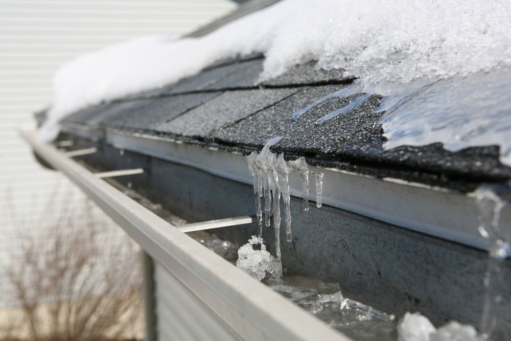Ice-on-roof-and-gutters