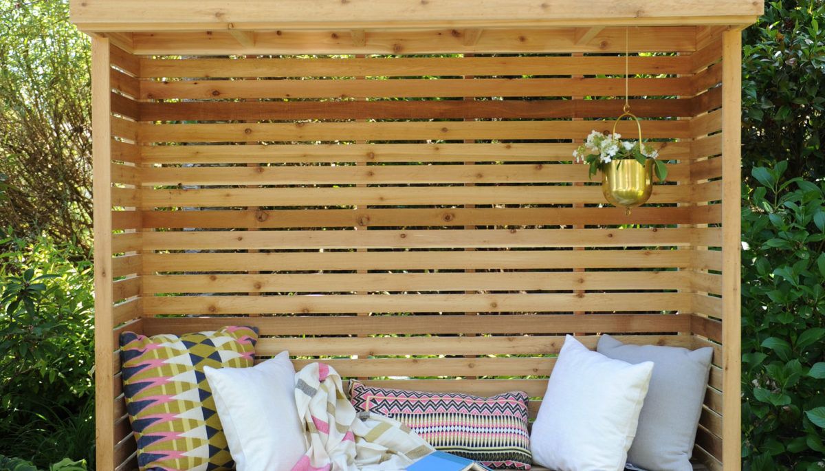 Cedar privacy nook project