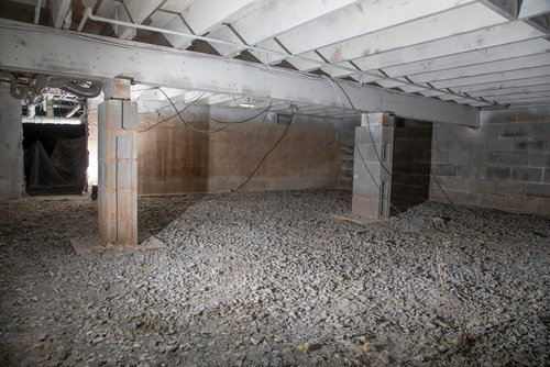 basement crawl space sans insulation