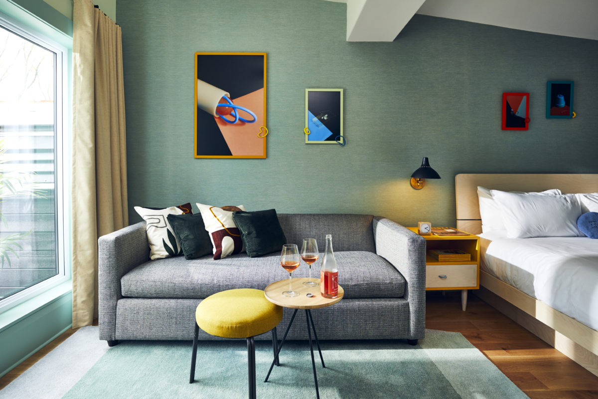 Drake Motor Inn - Graydon Herriott Photography - Green Couch