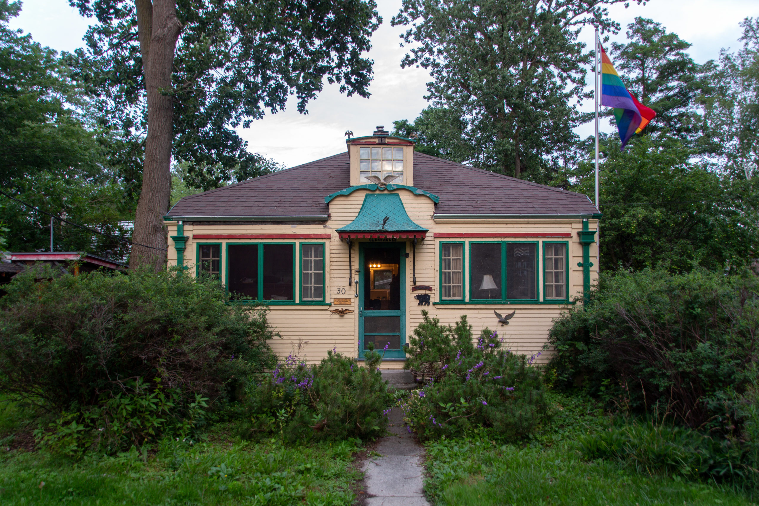 cottage on Toronto Island