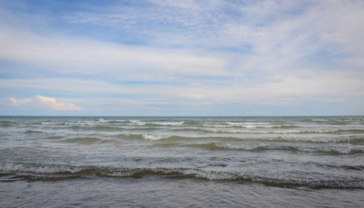 Wavy water in Presqu'ile point, rip current