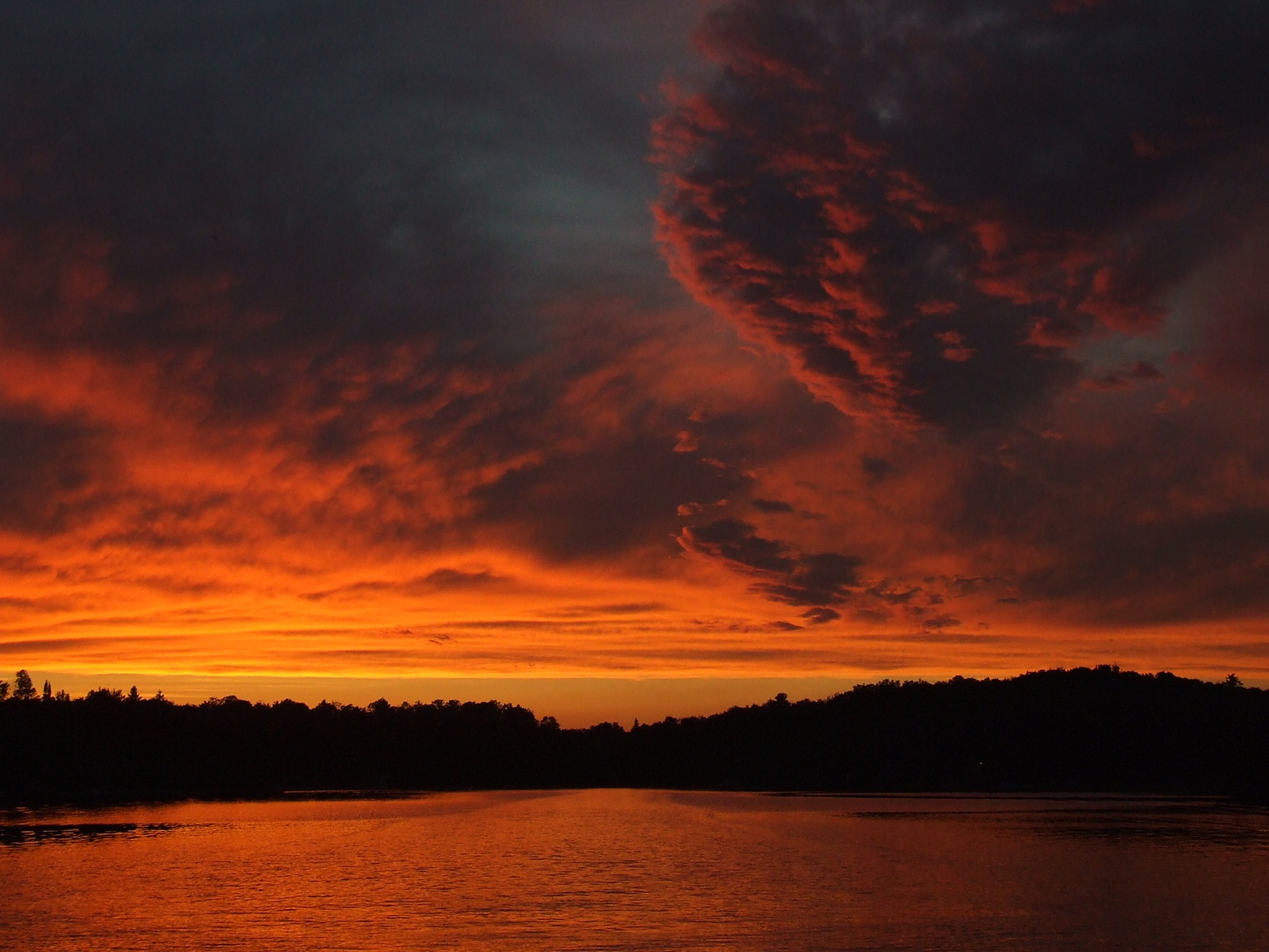 Sunset on Davis Lake