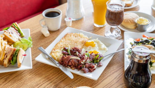 Breakfast at greasy spoon