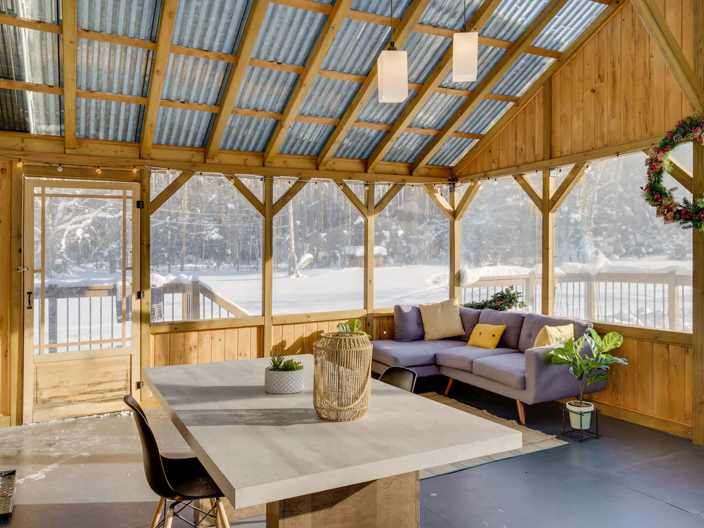 Cottage glassed-in porch