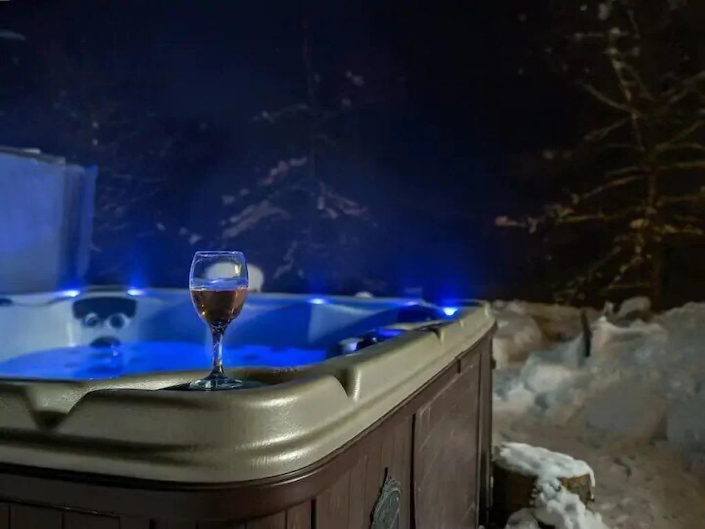 Cottage hot tub