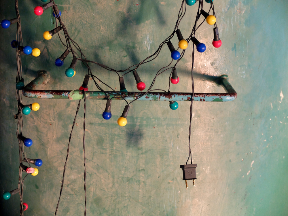 A string of unplugged holiday lights