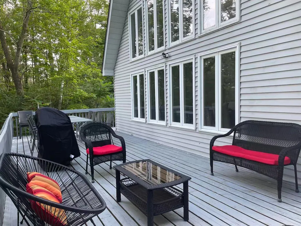 Cottage Deck