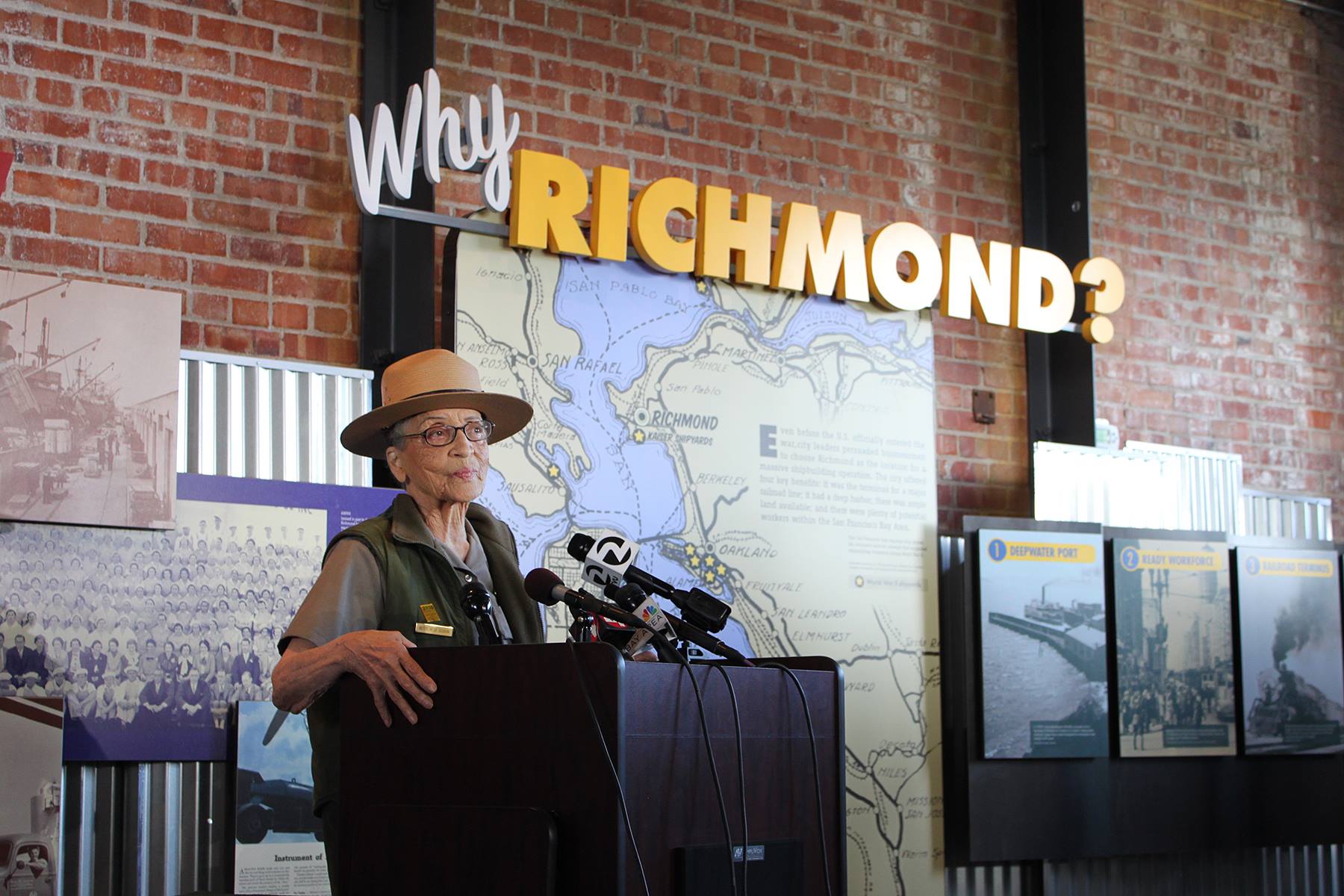 Betty Reid Soskin at the podium at the Rosie the Riveter Visitor Education Center