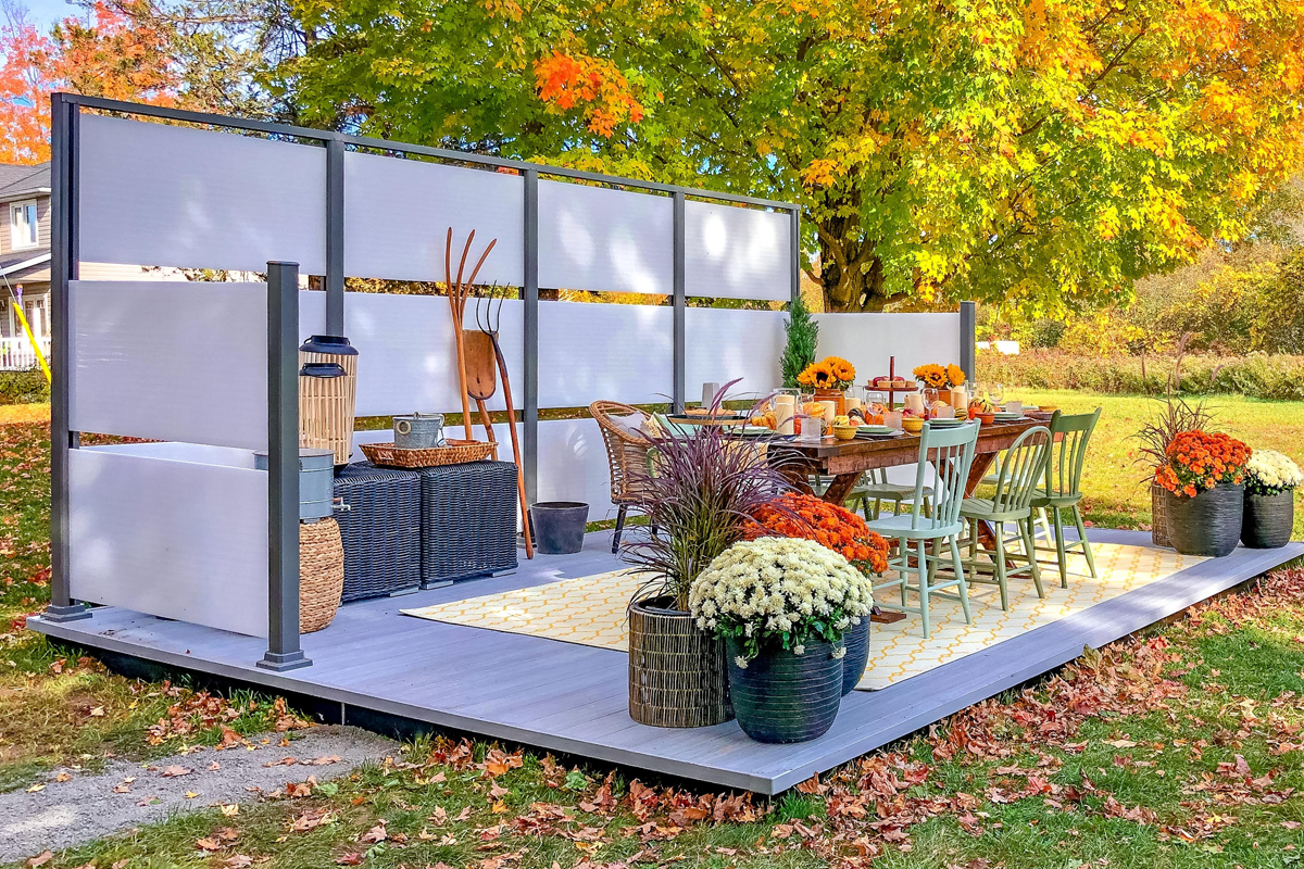 A set of privacy panels