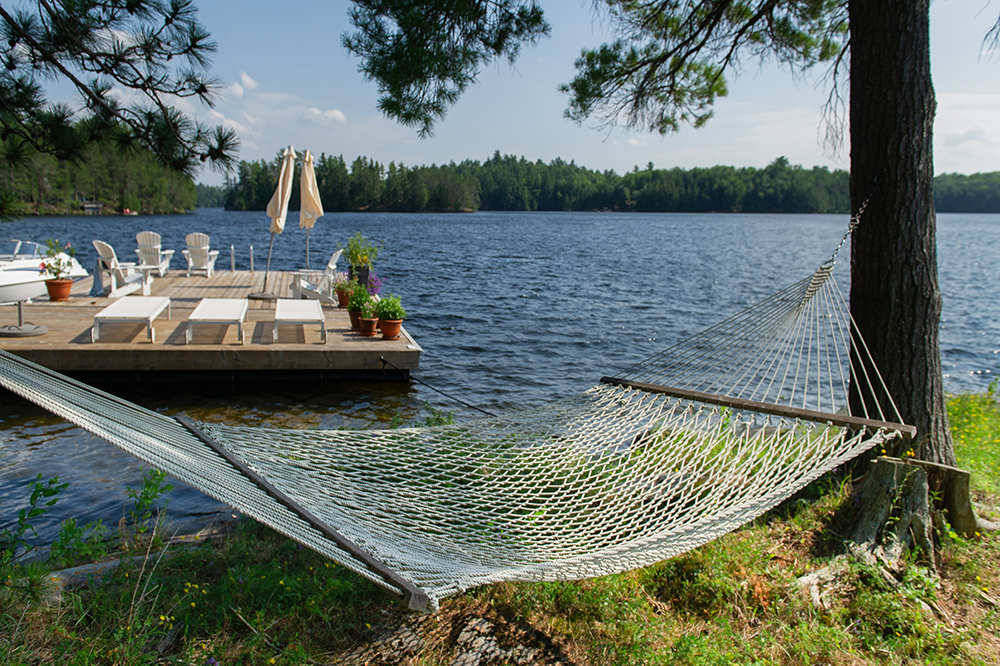 How to hang a hammock