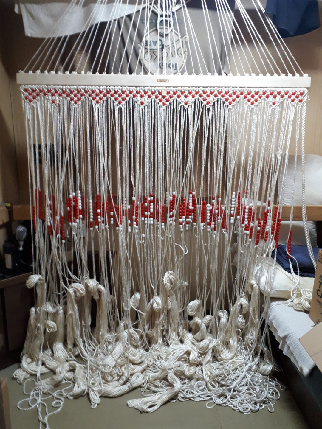 Untwisted tug line rope used for the hammock.