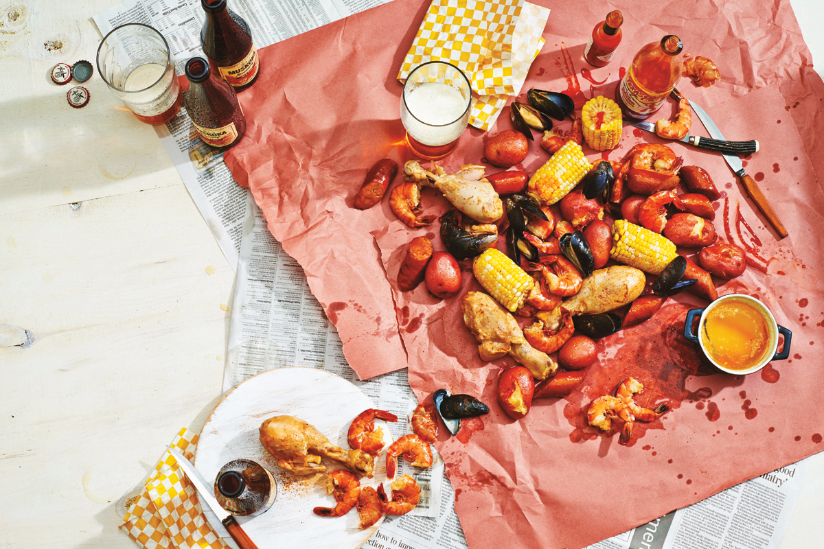 easy entertaining, frogmore stew, low-country boil, recipe, corn, seafood, sausage