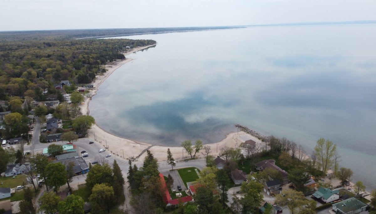 Aerial photo of Tiny