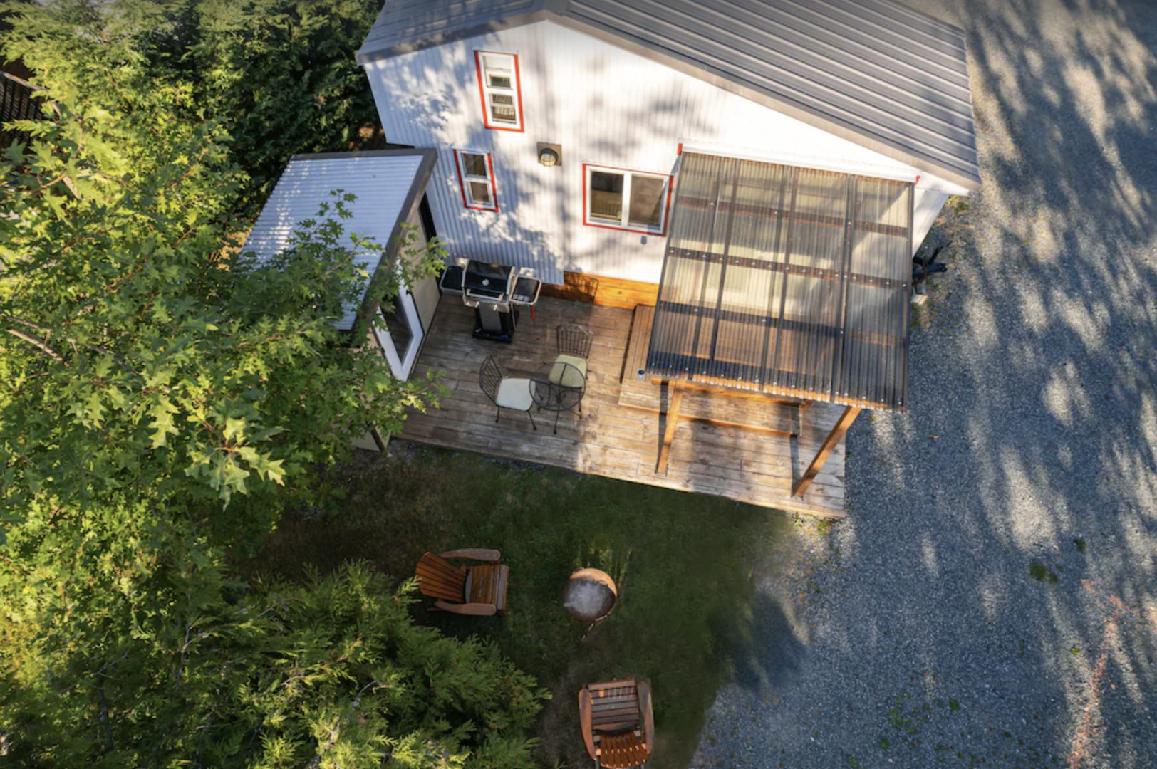 westwood lake nanaimo tiny home rental