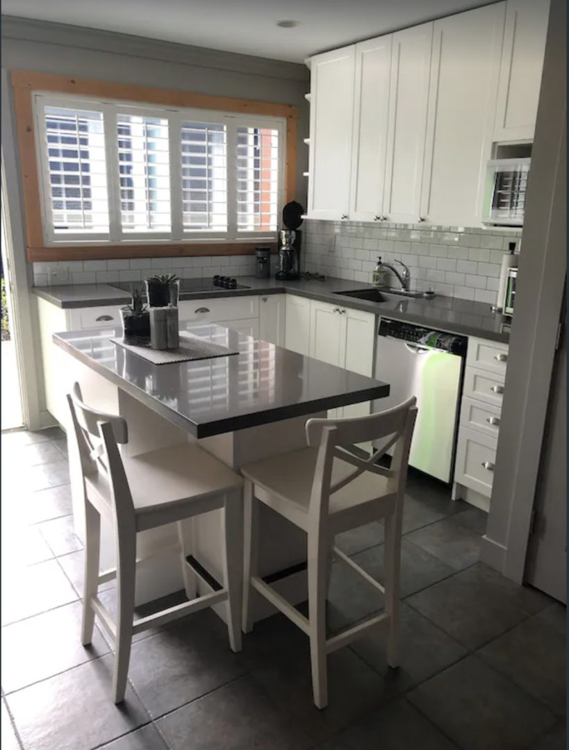 seaside cottage north vancouver indian arm