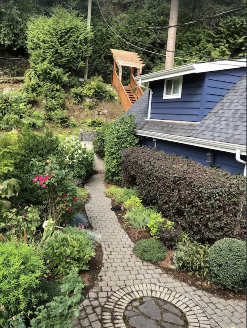 seaside cottage north vancouver indian arm